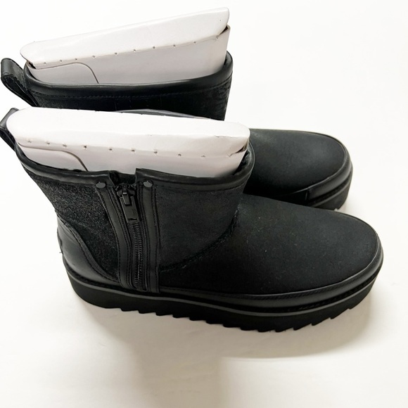 UGG Womens Black Leather Side Zip Classic Rebel Biker Platform Mini Boot Size 10 - Picture 8 of 11